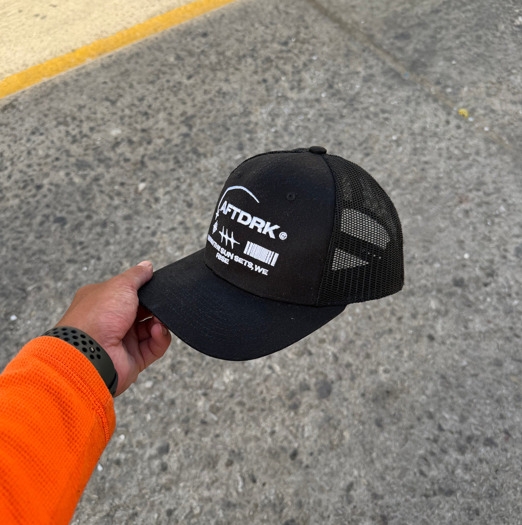 V1 TRUCKER HAT
